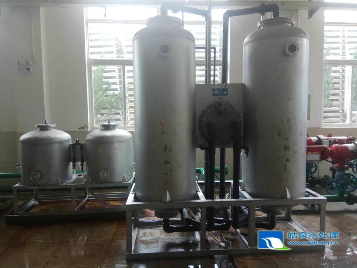 全自動鈉離子交換器，軟水設(shè)備，